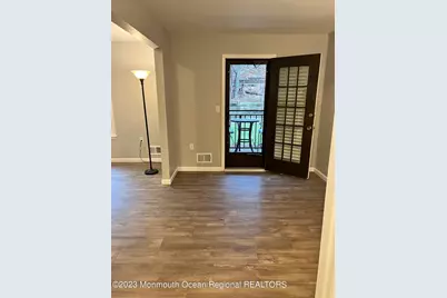 604 Wellington Place, Aberdeen Township, NJ 07747 - Photo 11