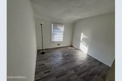 276 Linden Avenue, North Middletown, NJ 07748 - Photo 11