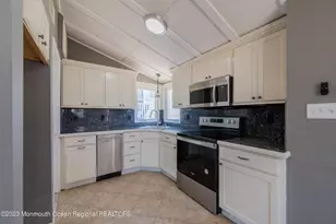 34 E Crane Way, Lavallette, NJ 08735 - Photo 7