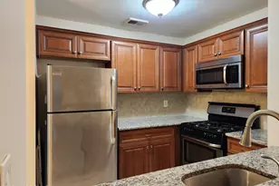 9 Hackamore Ct, Tinton Falls, NJ 07753 - Photo 5