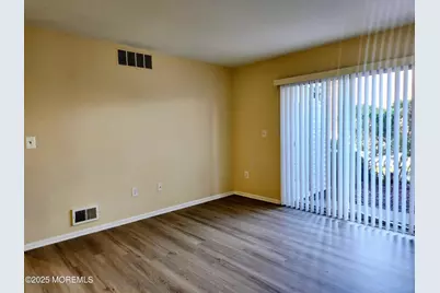9 Hackamore Court, Tinton Falls, NJ 07753 - Photo 15