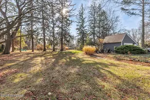 630 Kings Hwy E, Atlantic Highlands, NJ 07716 - Photo 23