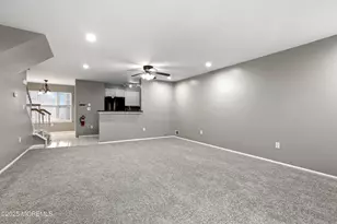 1707 Ridgeview Ct, Sayreville, NJ 08859 - Photo 5