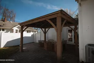 295 Roosevelt Ave, Oakhurst, NJ 07755 - Photo 31