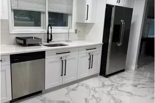 295 Roosevelt Ave, Oakhurst, NJ 07755 - Photo 7