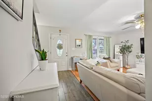 30 Mc Dermott St, Freehold, NJ 07728 - Photo 9