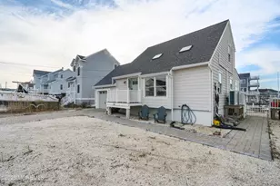 1407 Hilo Bay Dr, Forked River, NJ 08731 - Photo 5