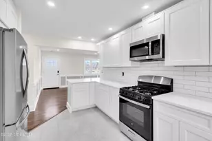 1738 Yorktowne Blvd, Toms River Township, NJ 08753 - Photo 21