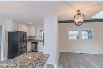 42 Livingston Lane, Manalapan Township, NJ 07726 - Photo 7