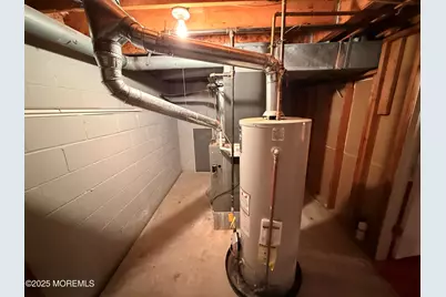 1811 Bellmore Street, Oakhurst, NJ 07755 - Photo 43