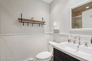 1412 Bay Plaza, Wall Township, NJ 07719 - Photo 21