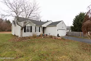 49 Oxycocus Rd, Manahawkin, NJ 08050 - Photo 25