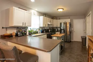 49 Oxycocus Rd, Manahawkin, NJ 08050 - Photo 9