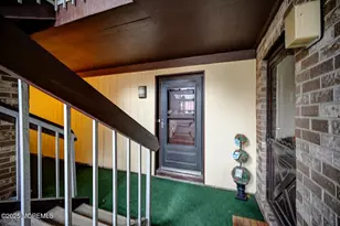 177 Amberly Dr, Manalapan Township, NJ 07726 - Photo 21