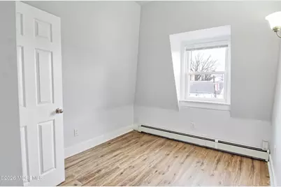 1076 Fulton Street, Rahway, NJ 07065 - Photo 15