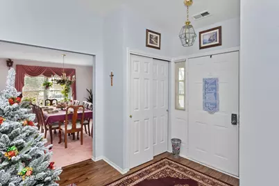 102 Carriage Hill Court, Columbus, NJ 08022 - Photo 7