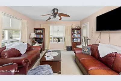 102 Carriage Hill Court, Columbus, NJ 08022 - Photo 13