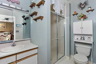 102 Carriage Hill Ct, Columbus, NJ 08022 - Photo 21