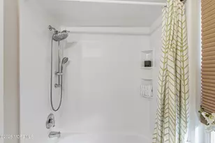 20 Tulip Ln, Freehold, NJ 07728 - Photo 21