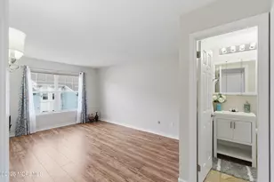 20 Tulip Ln, Freehold, NJ 07728 - Photo 13