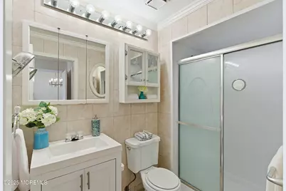 20 Tulip Lane, Freehold, NJ 07728 - Photo 17