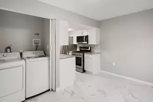 74 Fieldcrest Way, Hazlet Township, NJ 07730 - Photo 5