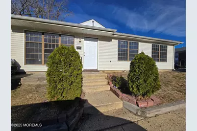 121 Governors Road, Lakewood, NJ 08701 - Photo 1