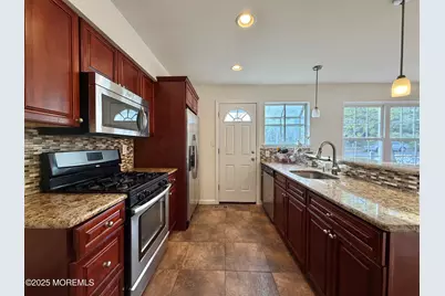 1 Gwizdak Court, Sayreville, NJ 08879 - Photo 5