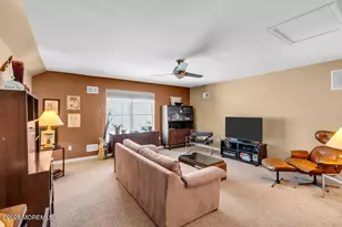 24 Oakmont Ln, Jackson, NJ 08527 - Photo 35