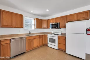 315 Elizabeth Ave, Toms River Township, NJ 08757 - Photo 11