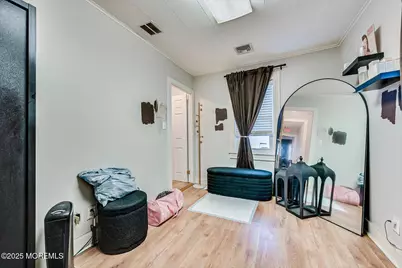 27 N Main Street, Marlboro Township, NJ 07746 - Photo 15