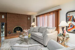 15 Janine Pl, Hazlet Township, NJ 07730 - Photo 3