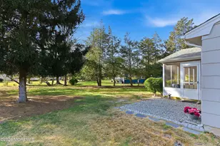 1111 Waterberry Ct S, Toms River Township, NJ 08757 - Photo 19