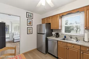 1111 Waterberry Ct S, Toms River Township, NJ 08757 - Photo 9