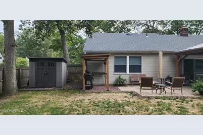 105 Menlow Court, Toms River Township, NJ 08755 - Photo 5