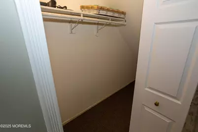 60 County Road #21, Aberdeen Township, NJ 07721 - Photo 17