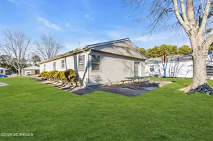 47 Normanton Ct, Toms River Township, NJ 08757 - Photo 31