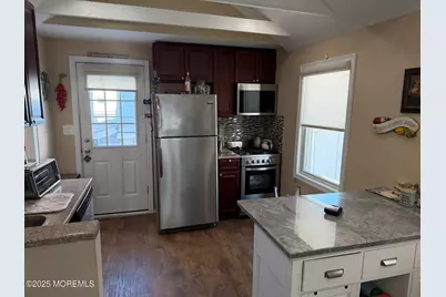 7 Brunswick Place, Point Pleasant Beach, NJ 08742 - Photo 5
