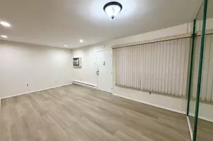 111 Amberly Dr, Manalapan Township, NJ 07726 - Photo 3