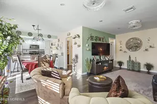 4 Aspen Plaza, Monroe Township, NJ 08831 - Photo 11