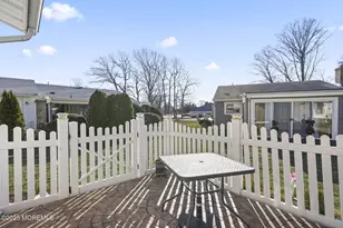 4 Aspen Plaza, Monroe Township, NJ 08831 - Photo 23