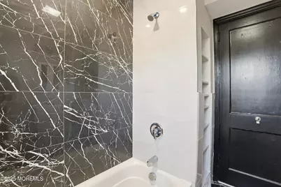 22 Oak Ridge Parkway, Toms River Township, NJ 08755 - Photo 15