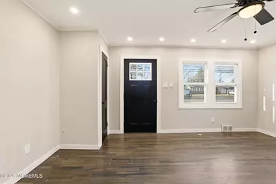 22 Oak Ridge Parkway, Toms River Township, NJ 08755 - Photo 5