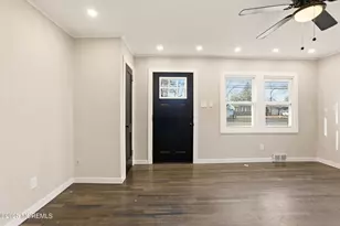 22 Oak Ridge Pkwy, Toms River Township, NJ 08755 - Photo 5