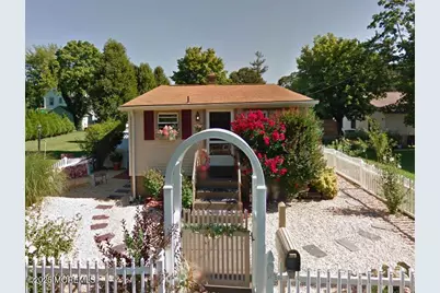 131 E Washington Avenue, Leonardo, NJ 07737 - Photo 1