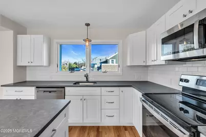 525 Washington Boulevard #B, Sea Girt, NJ 08750 - Photo 9