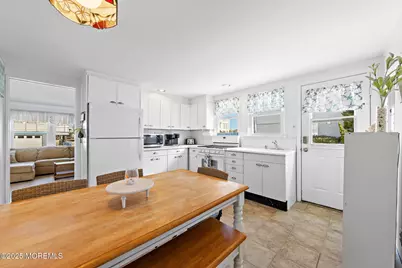102 E Winifred Avenue, Long Beach Township, NJ 08008 - Photo 9