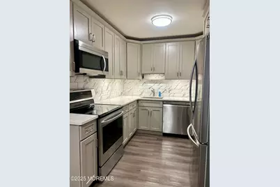 330 Shore Drive #B11, Highlands, NJ 07732 - Photo 9