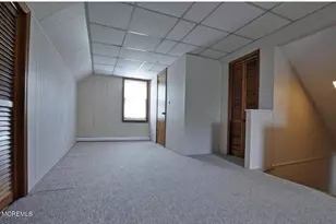 90 Pinckney Rd, Red Bank, NJ 07701 - Photo 11