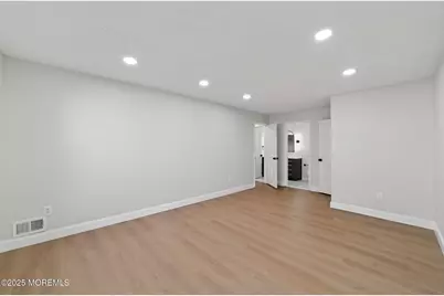 606 Goldthread Court, Jackson, NJ 08527 - Photo 7